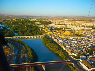 Ro_Guadalquivir_a_su_paso_por_Crdoba.jpg